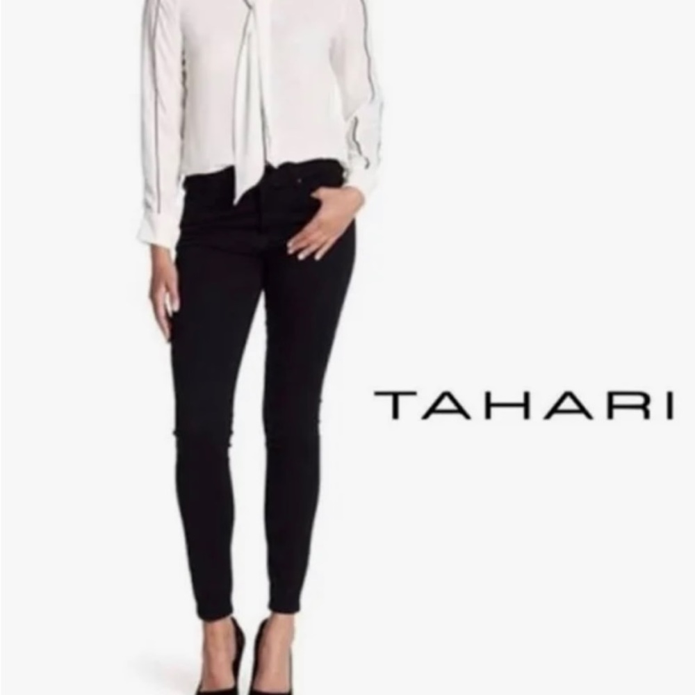Tahari Kelly Classic Skinny Dark Wash Jeans, Size 4